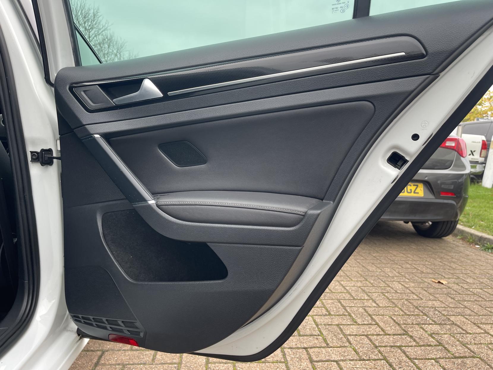 Volkswagen Golf 1.4 TSI BlueMotion Tech ACT GT Hatchback 5dr Petrol Manual Euro 6 (s/s) (140 ps)