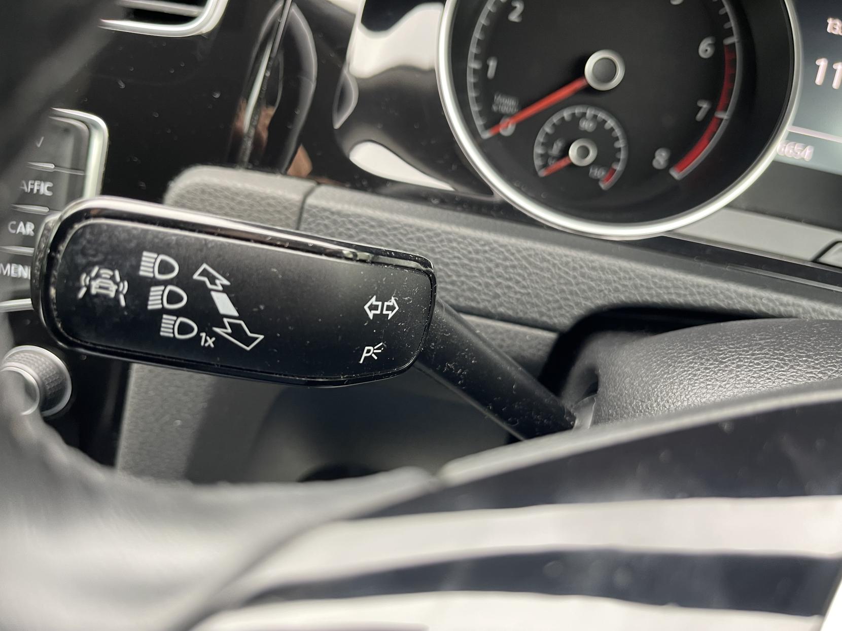 Volkswagen Golf 1.4 TSI BlueMotion Tech ACT GT Hatchback 5dr Petrol Manual Euro 6 (s/s) (140 ps)