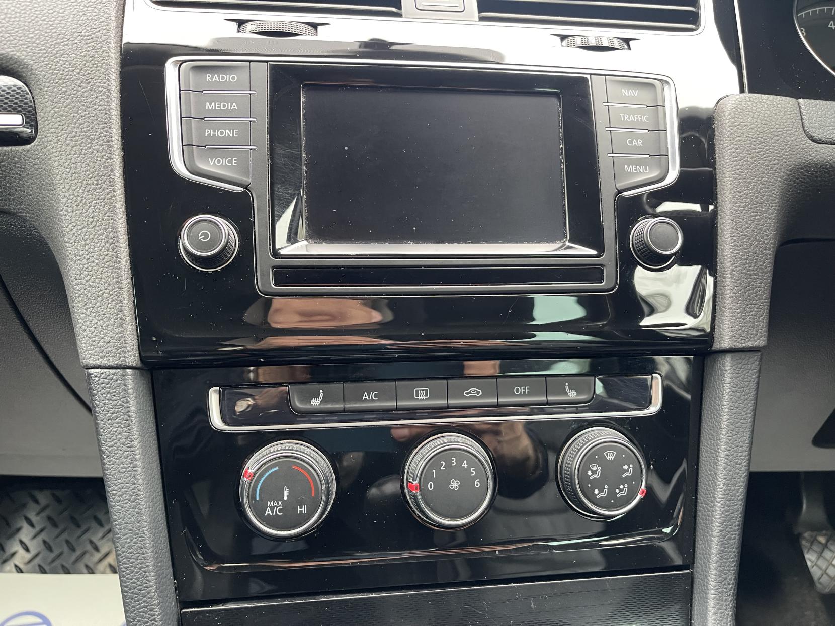 Volkswagen Golf 1.4 TSI BlueMotion Tech ACT GT Hatchback 5dr Petrol Manual Euro 6 (s/s) (140 ps)