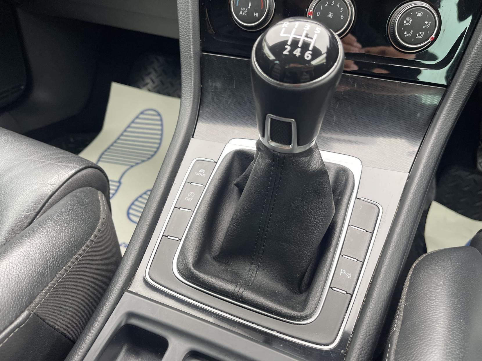 Volkswagen Golf 1.4 TSI BlueMotion Tech ACT GT Hatchback 5dr Petrol Manual Euro 6 (s/s) (140 ps)