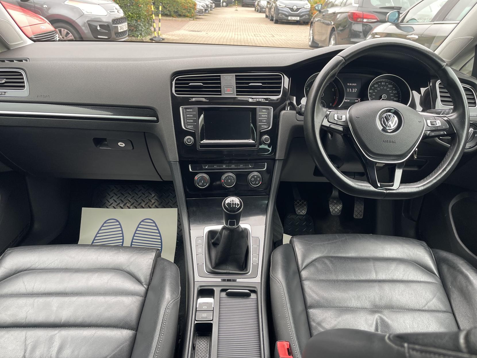 Volkswagen Golf 1.4 TSI BlueMotion Tech ACT GT Hatchback 5dr Petrol Manual Euro 6 (s/s) (140 ps)