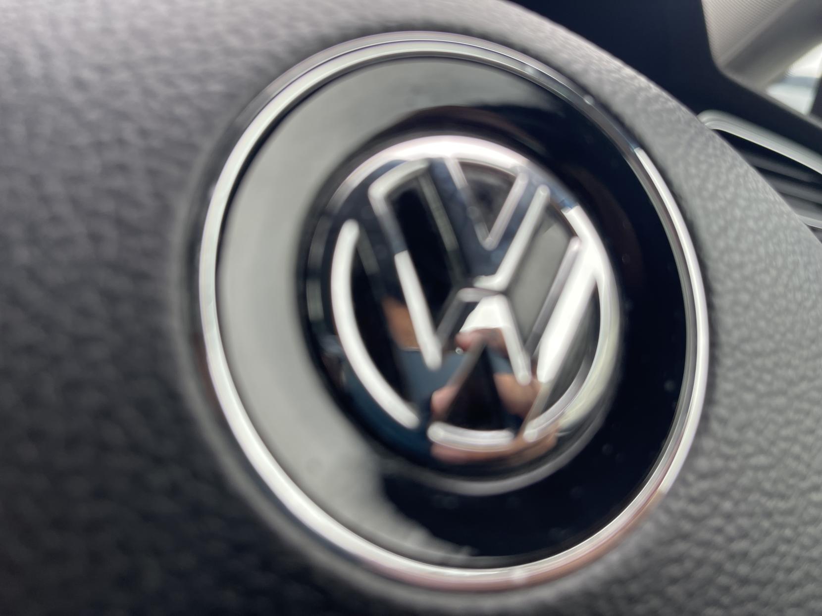 Volkswagen Golf 1.4 TSI BlueMotion Tech ACT GT Hatchback 5dr Petrol Manual Euro 6 (s/s) (140 ps)