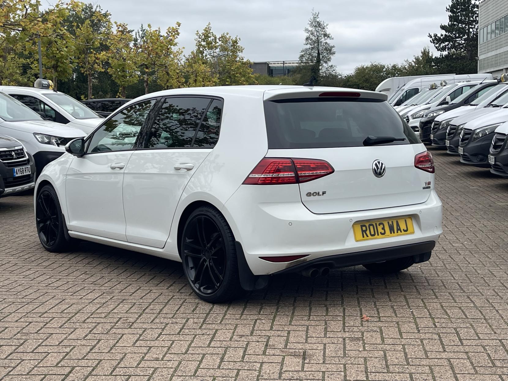 Volkswagen Golf 1.4 TSI BlueMotion Tech ACT GT Hatchback 5dr Petrol Manual Euro 6 (s/s) (140 ps)