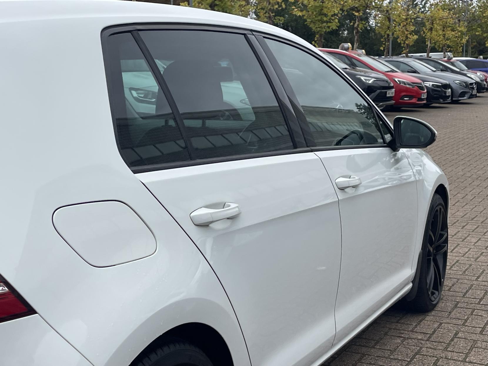 Volkswagen Golf 1.4 TSI BlueMotion Tech ACT GT Hatchback 5dr Petrol Manual Euro 6 (s/s) (140 ps)