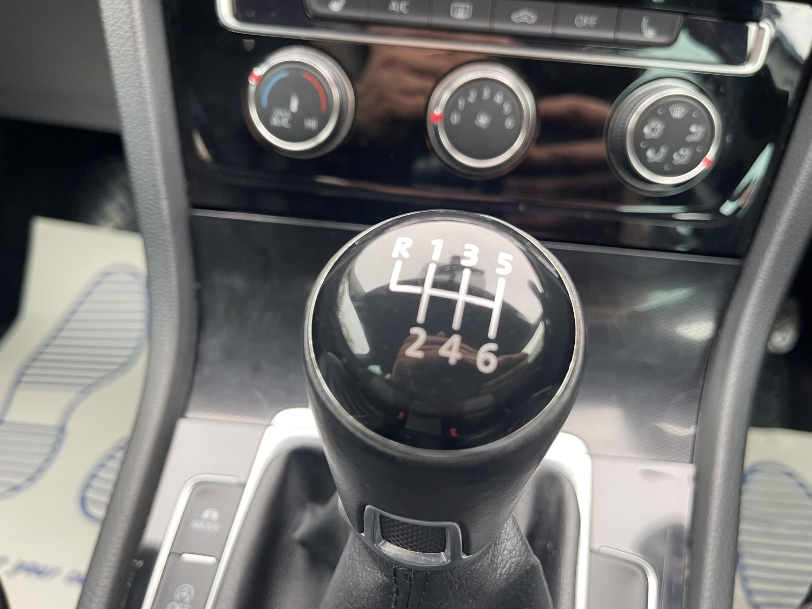 Volkswagen Golf 1.4 TSI BlueMotion Tech ACT GT Hatchback 5dr Petrol Manual Euro 6 (s/s) (140 ps)