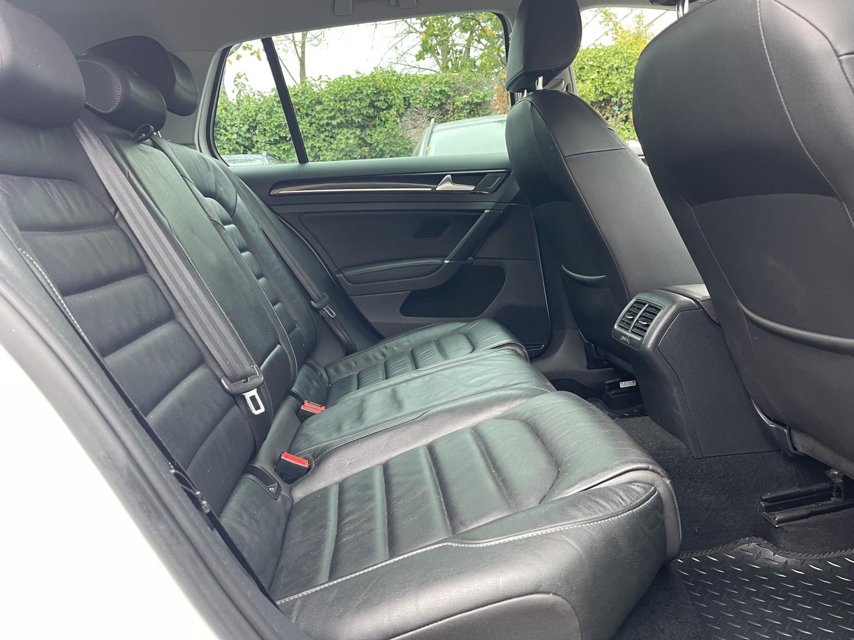 Volkswagen Golf 1.4 TSI BlueMotion Tech ACT GT Hatchback 5dr Petrol Manual Euro 6 (s/s) (140 ps)