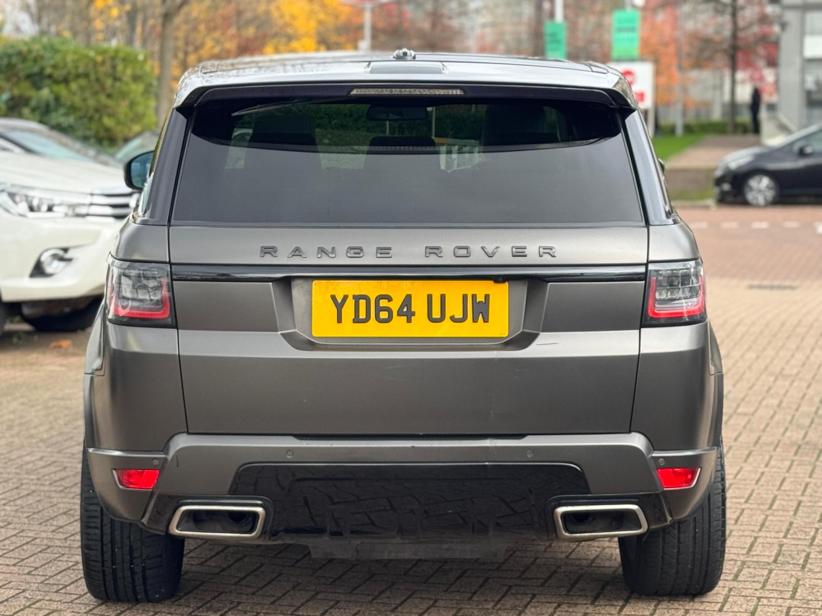 Land Rover Range Rover Sport 3.0 SD V6 HSE SUV 5dr Diesel Auto 4WD Euro 5 (s/s) (292 ps)