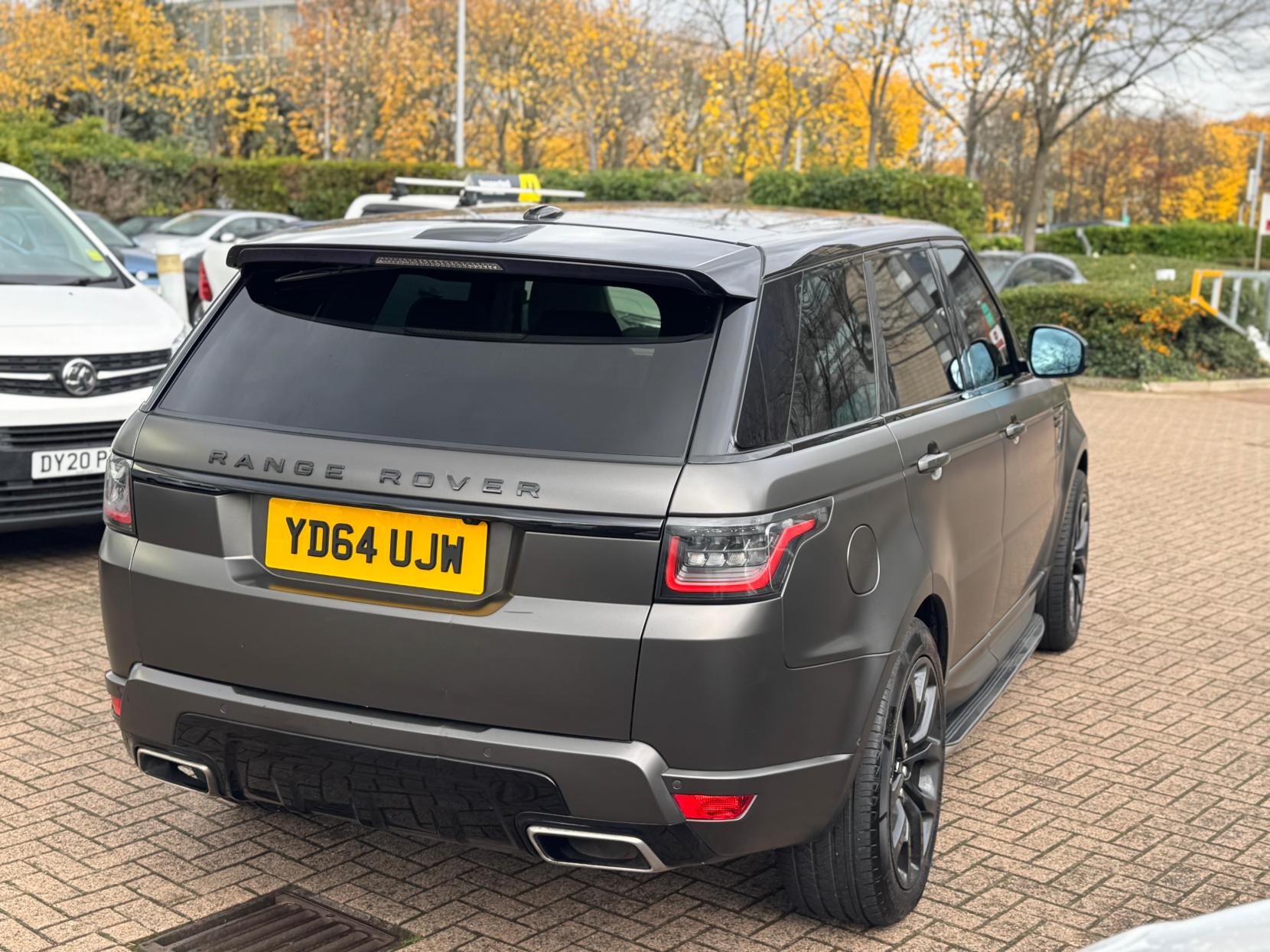 Land Rover Range Rover Sport 3.0 SD V6 HSE SUV 5dr Diesel Auto 4WD Euro 5 (s/s) (292 ps)