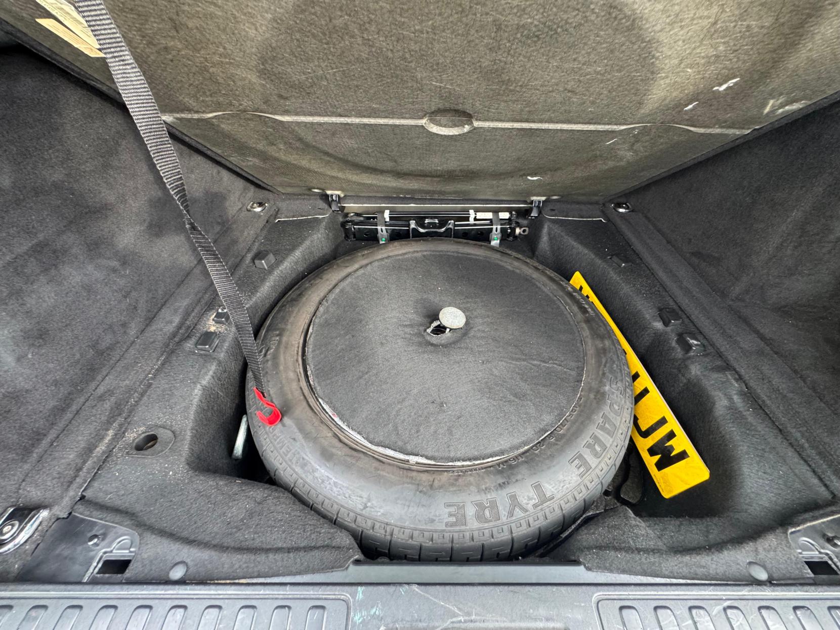 Land Rover Range Rover Sport 3.0 SD V6 HSE SUV 5dr Diesel Auto 4WD Euro 5 (s/s) (292 ps)