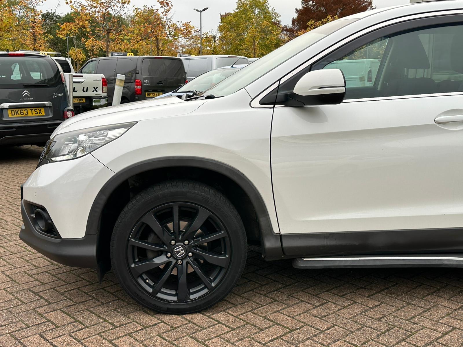 Honda CR-V 2.0 i-VTEC Black Edition SUV 5dr Petrol Auto 4WD Euro 5 (155 ps)