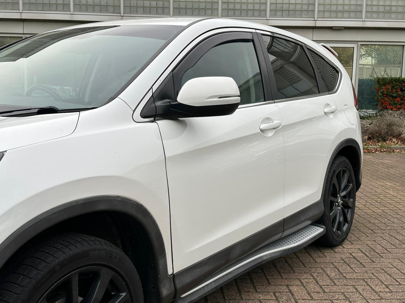 Honda CR-V 2.0 i-VTEC Black Edition SUV 5dr Petrol Auto 4WD Euro 5 (155 ps)