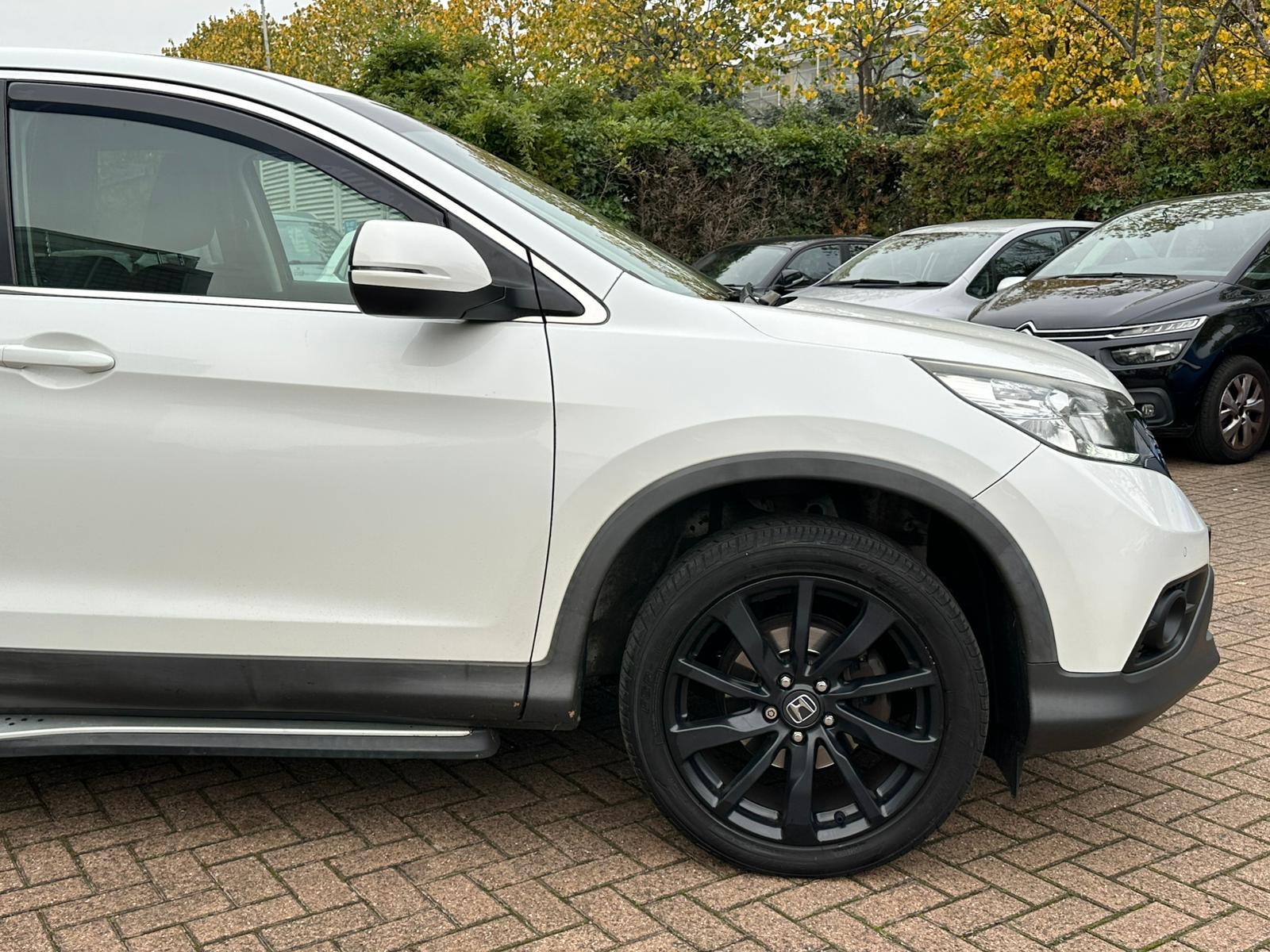 Honda CR-V 2.0 i-VTEC Black Edition SUV 5dr Petrol Auto 4WD Euro 5 (155 ps)