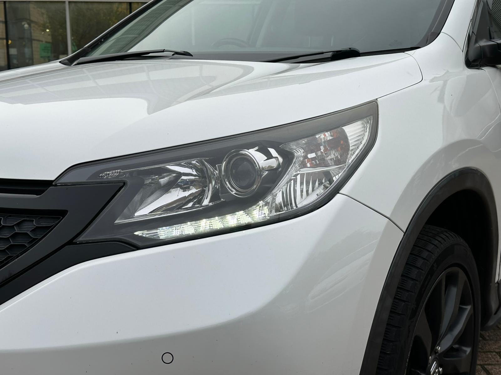 Honda CR-V 2.0 i-VTEC Black Edition SUV 5dr Petrol Auto 4WD Euro 5 (155 ps)