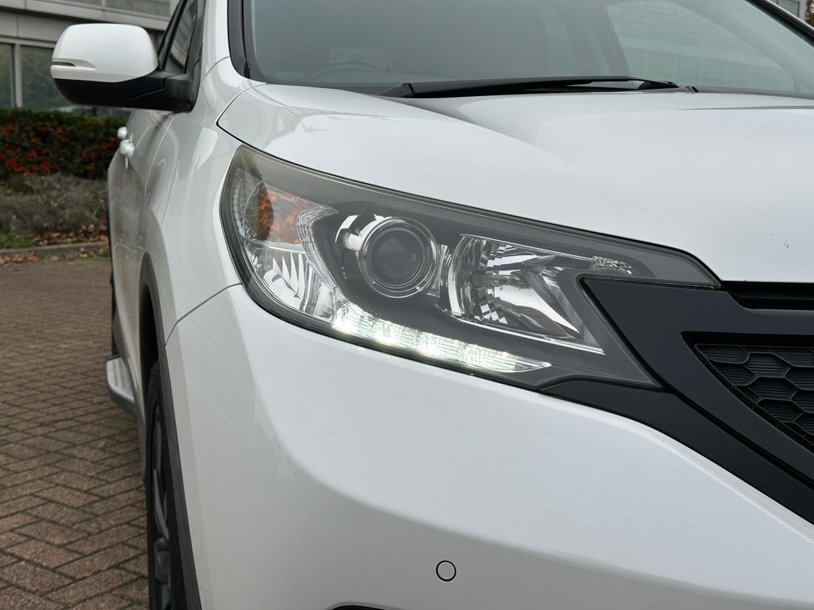 Honda CR-V 2.0 i-VTEC Black Edition SUV 5dr Petrol Auto 4WD Euro 5 (155 ps)