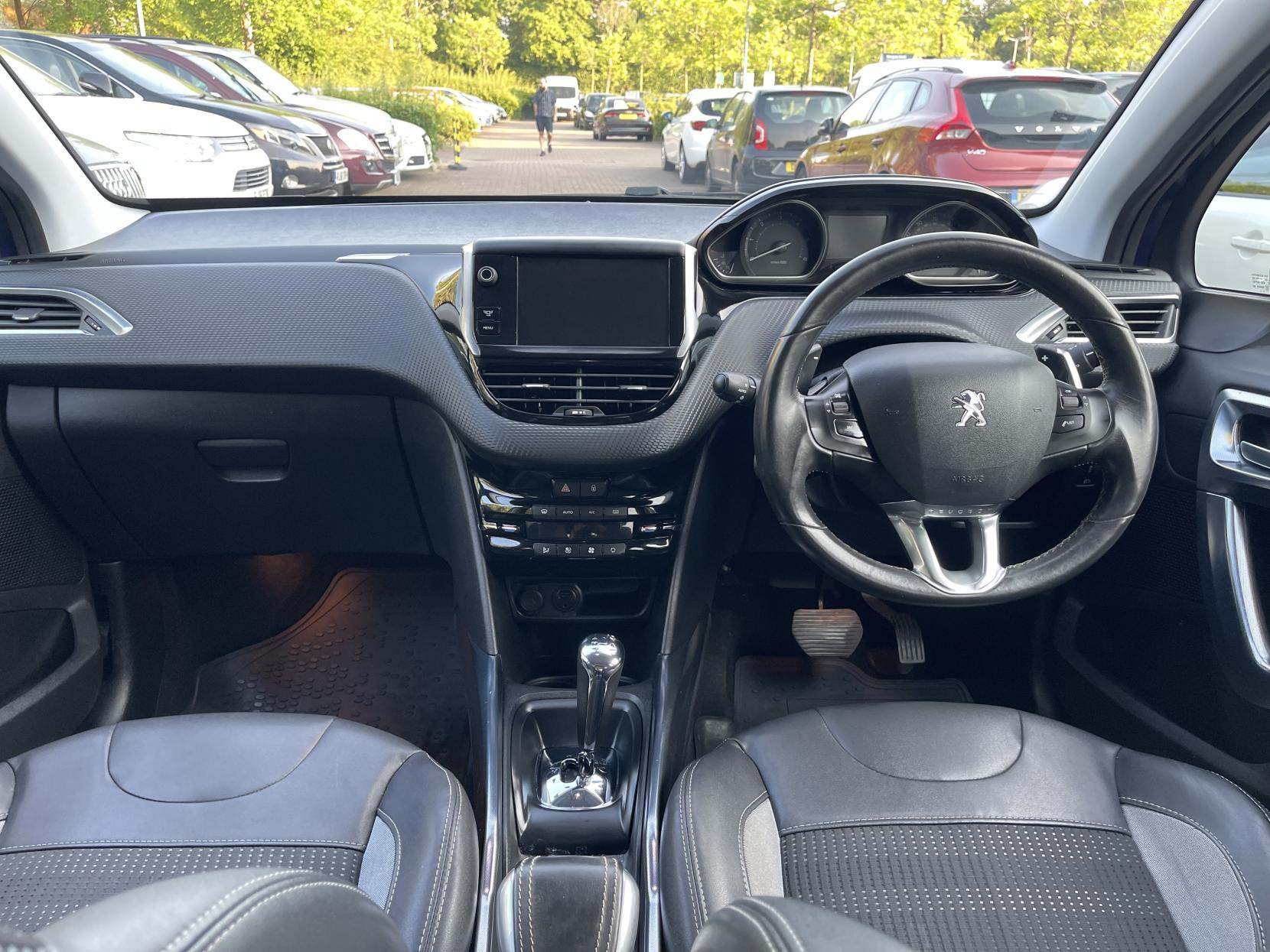 Peugeot 2008 1.6 e-HDi Allure SUV 5dr Diesel EGC Euro 5 (s/s) (92 ps)