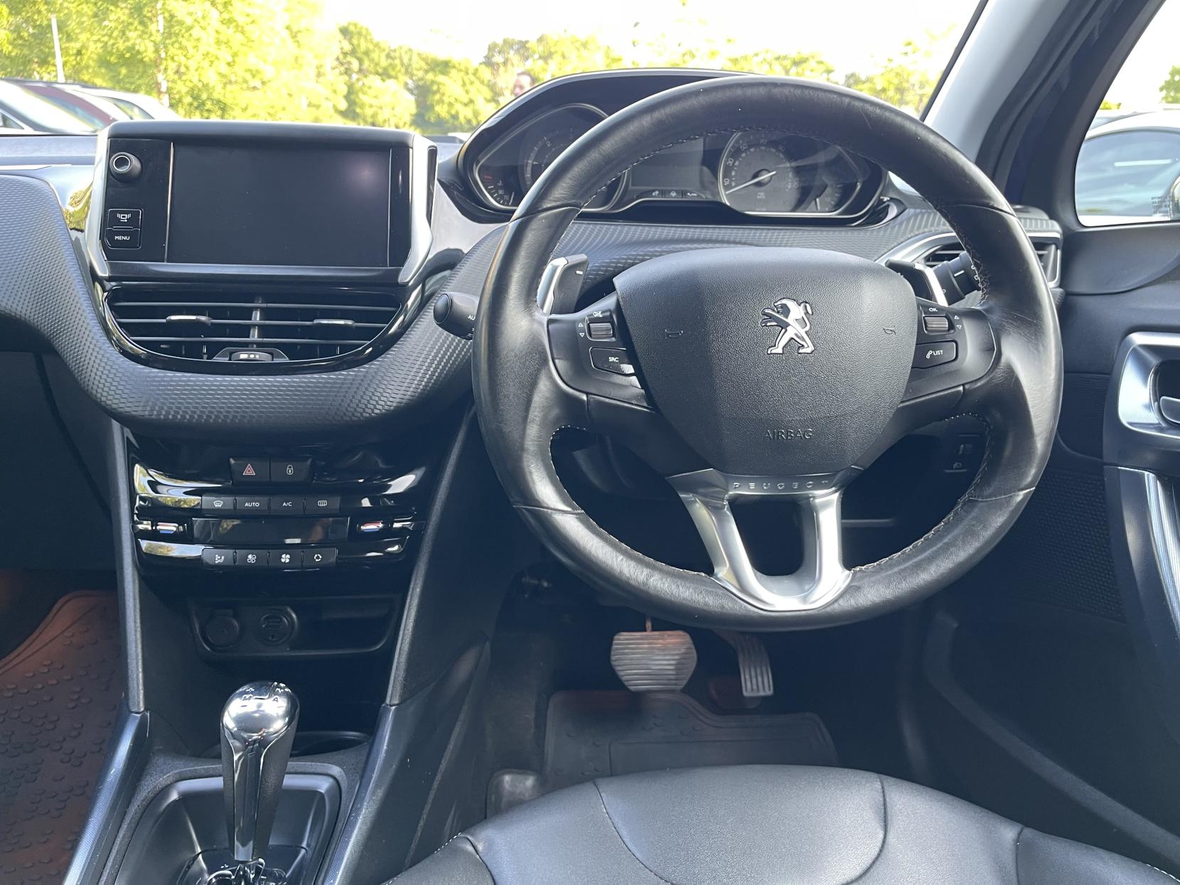 Peugeot 2008 1.6 e-HDi Allure SUV 5dr Diesel EGC Euro 5 (s/s) (92 ps)