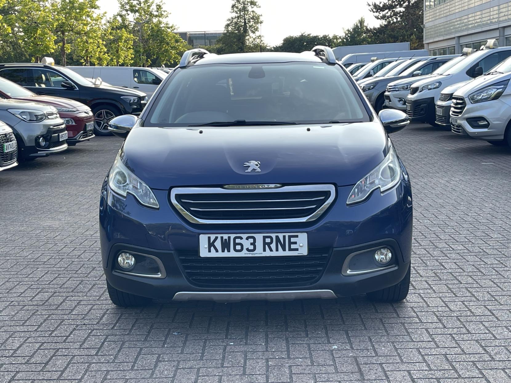 Peugeot 2008 1.6 e-HDi Allure SUV 5dr Diesel EGC Euro 5 (s/s) (92 ps)