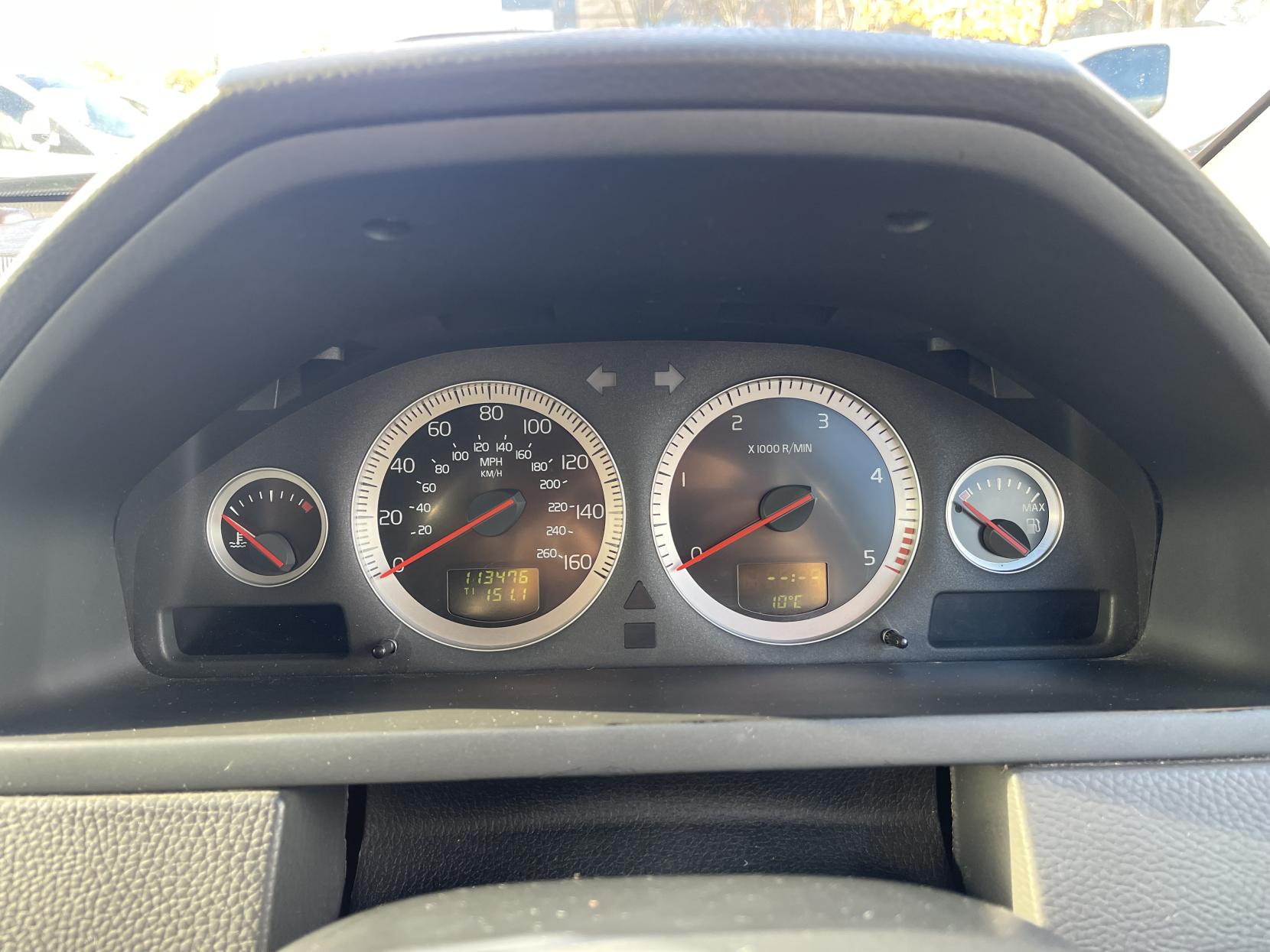 Volvo XC90 2.4 D5 Active SUV 5dr Diesel Geartronic AWD (224 g/km, 182 bhp)