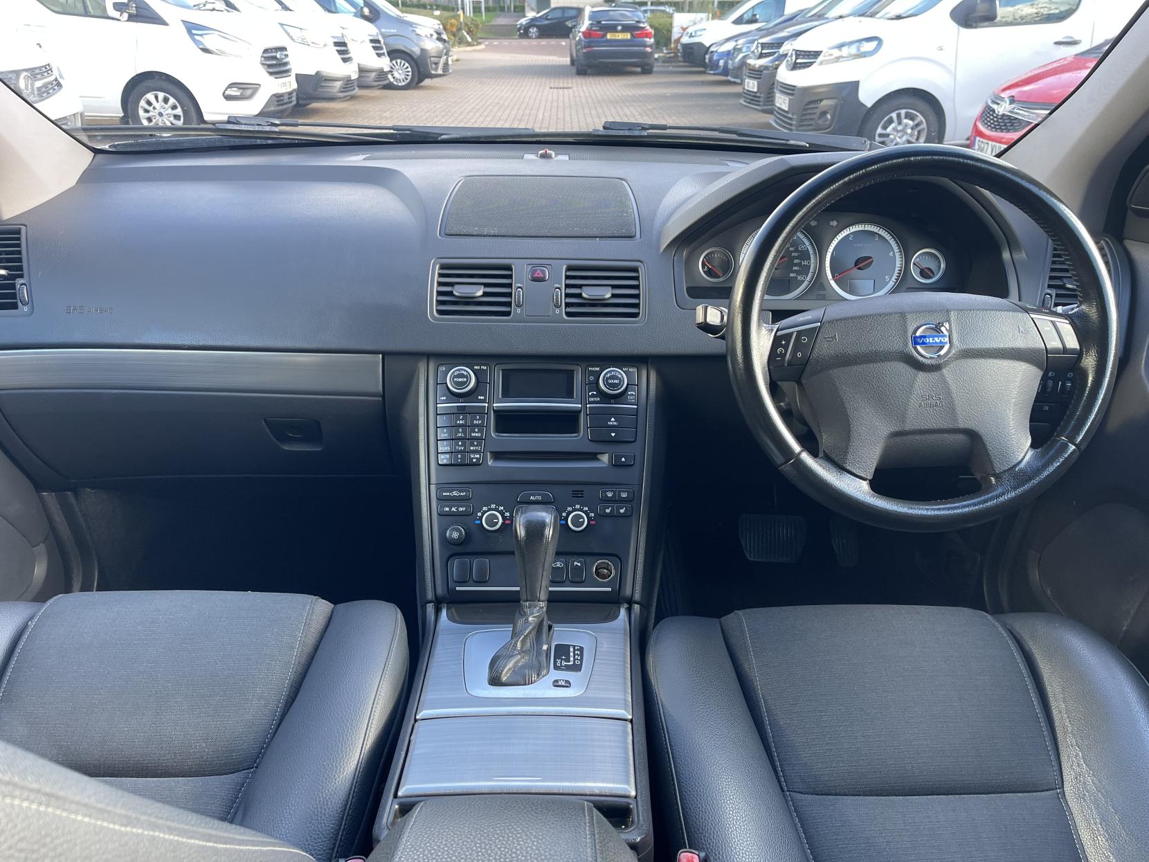 Volvo XC90 2.4 D5 Active SUV 5dr Diesel Geartronic AWD (224 g/km, 182 bhp)