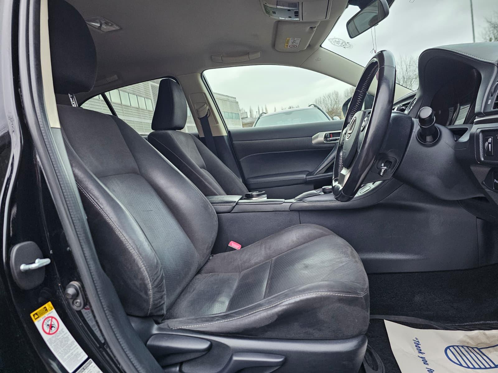 Lexus CT 1.8 200h Advance Hatchback 5dr Petrol Hybrid CVT Euro 6 (s/s) (136 ps)