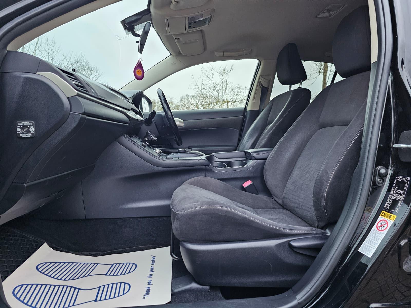 Lexus CT 1.8 200h Advance Hatchback 5dr Petrol Hybrid CVT Euro 6 (s/s) (136 ps)