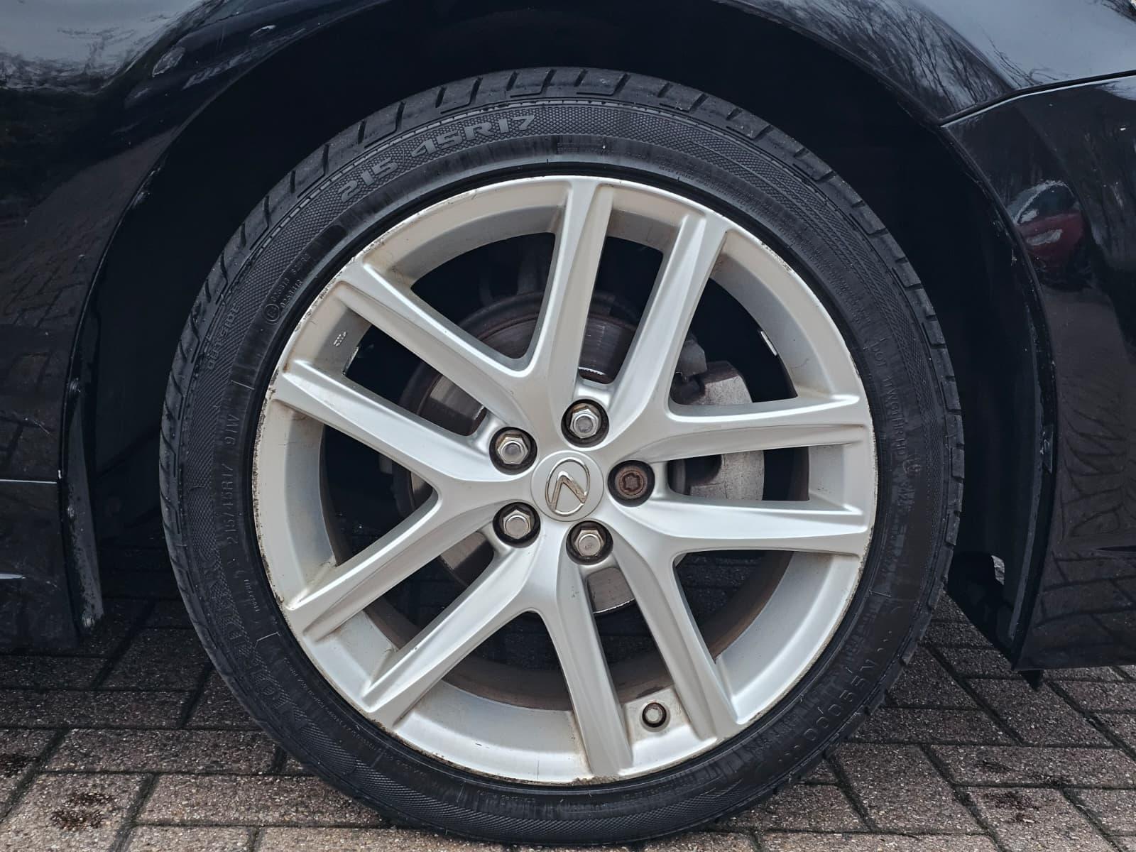 Lexus CT 1.8 200h Advance Hatchback 5dr Petrol Hybrid CVT Euro 6 (s/s) (136 ps)