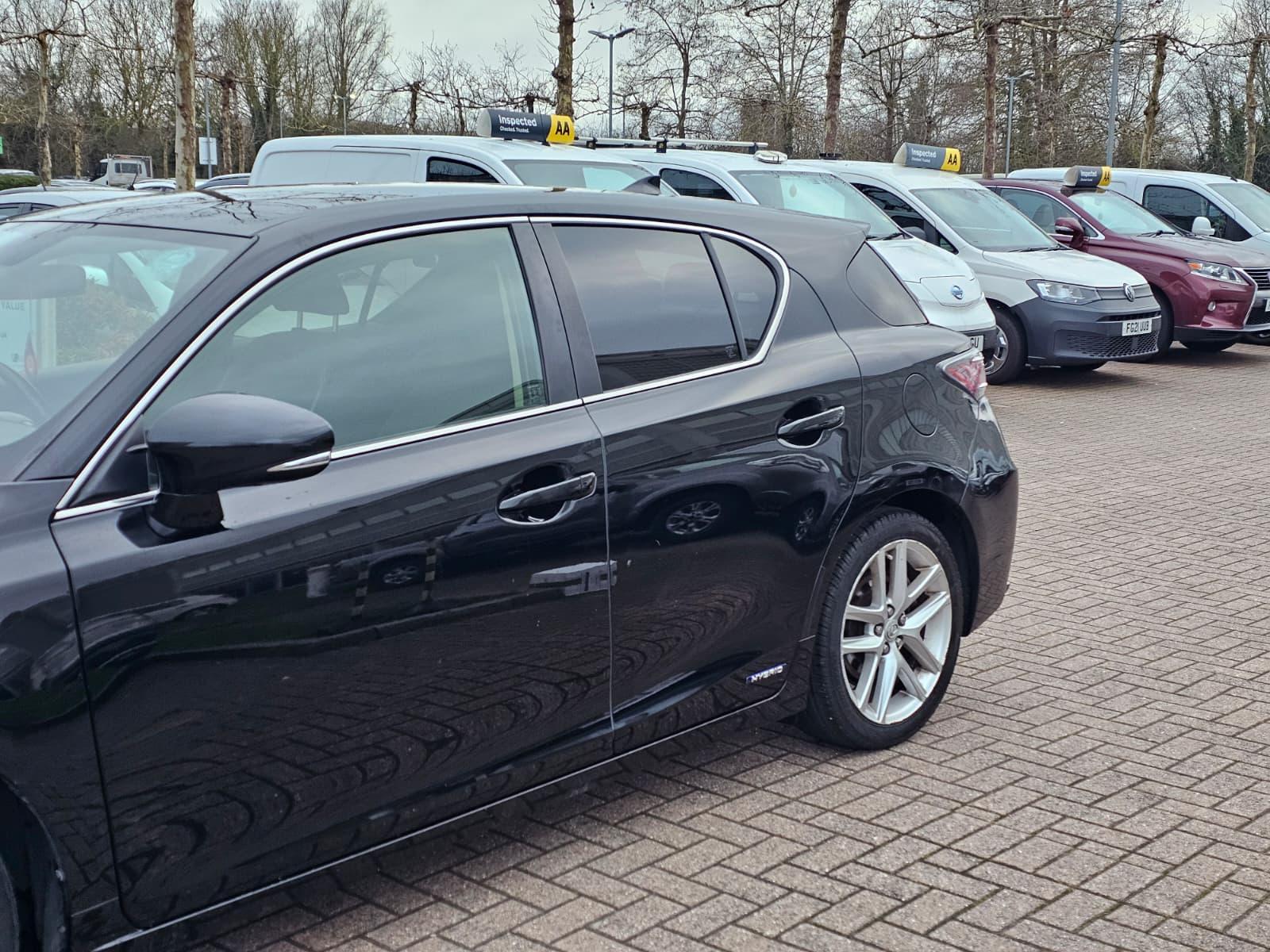 Lexus CT 1.8 200h Advance Hatchback 5dr Petrol Hybrid CVT Euro 6 (s/s) (136 ps)