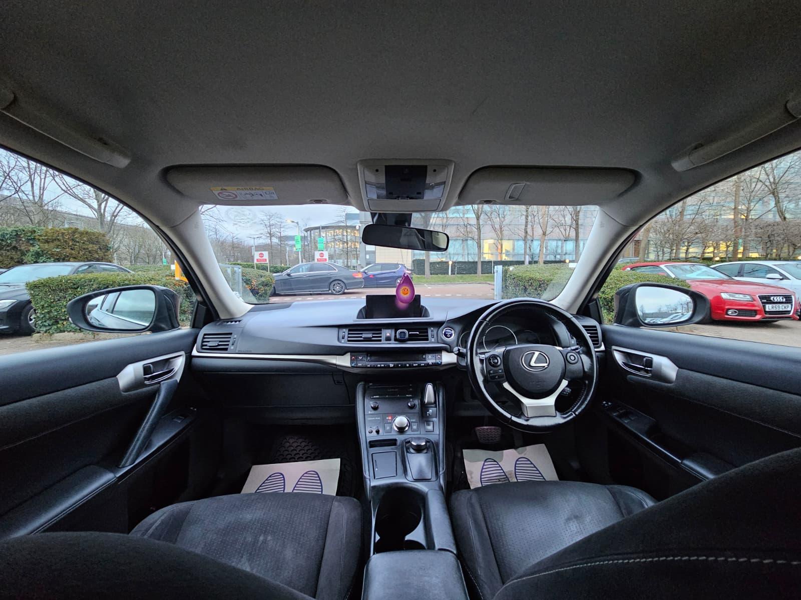 Lexus CT 1.8 200h Advance Hatchback 5dr Petrol Hybrid CVT Euro 6 (s/s) (136 ps)