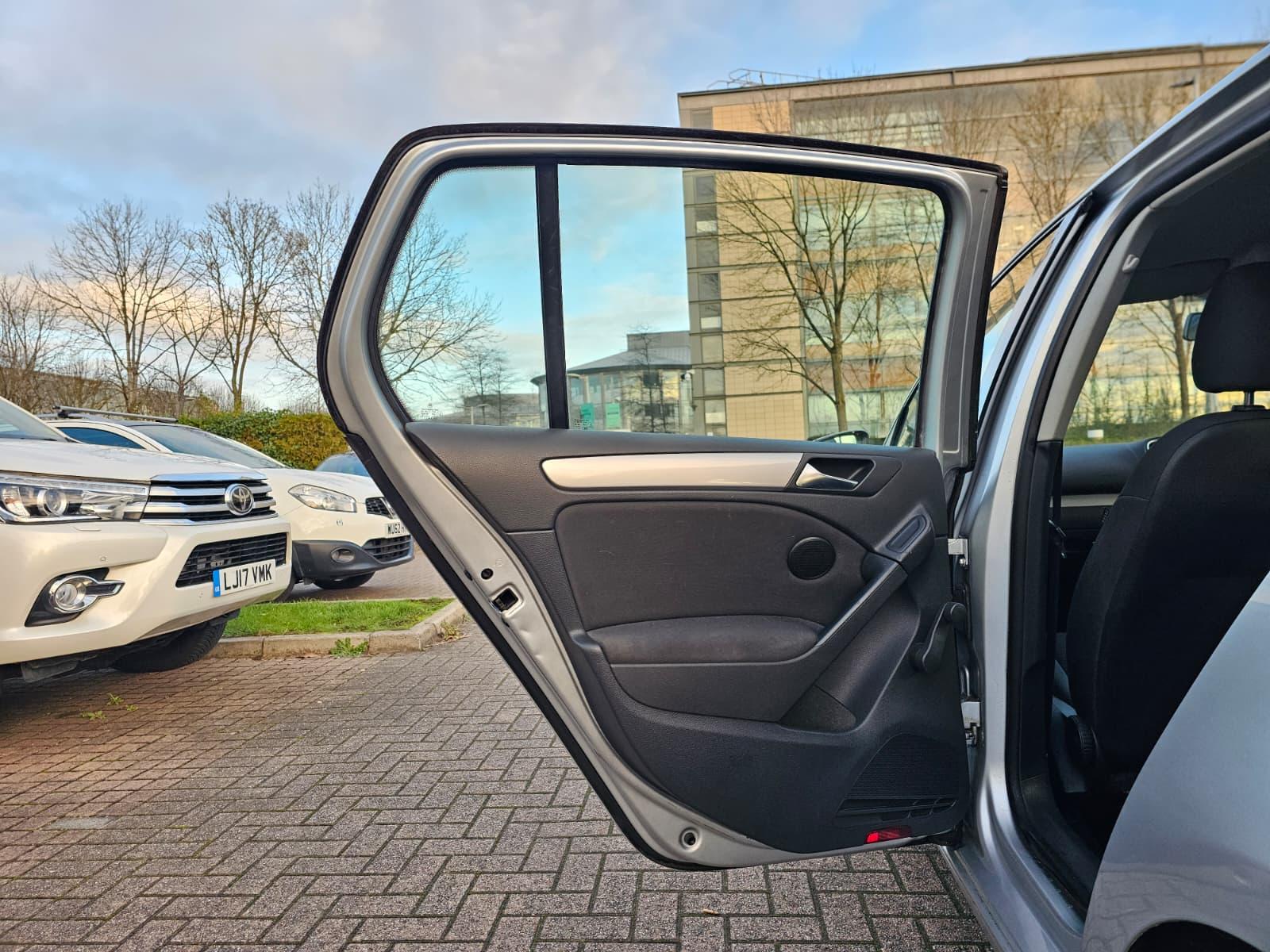 Volkswagen Golf 1.4 Twist Hatchback 5dr Petrol Manual Euro 5 (80 ps)