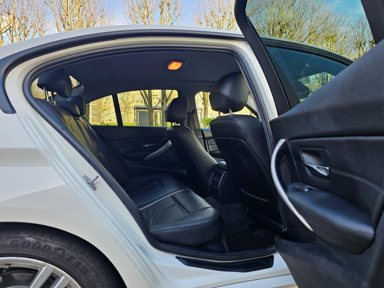 BMW 3 Series 2.0 320d ED EfficientDynamics Business Saloon 4dr Diesel Auto Euro 5 (s/s) (163 ps)