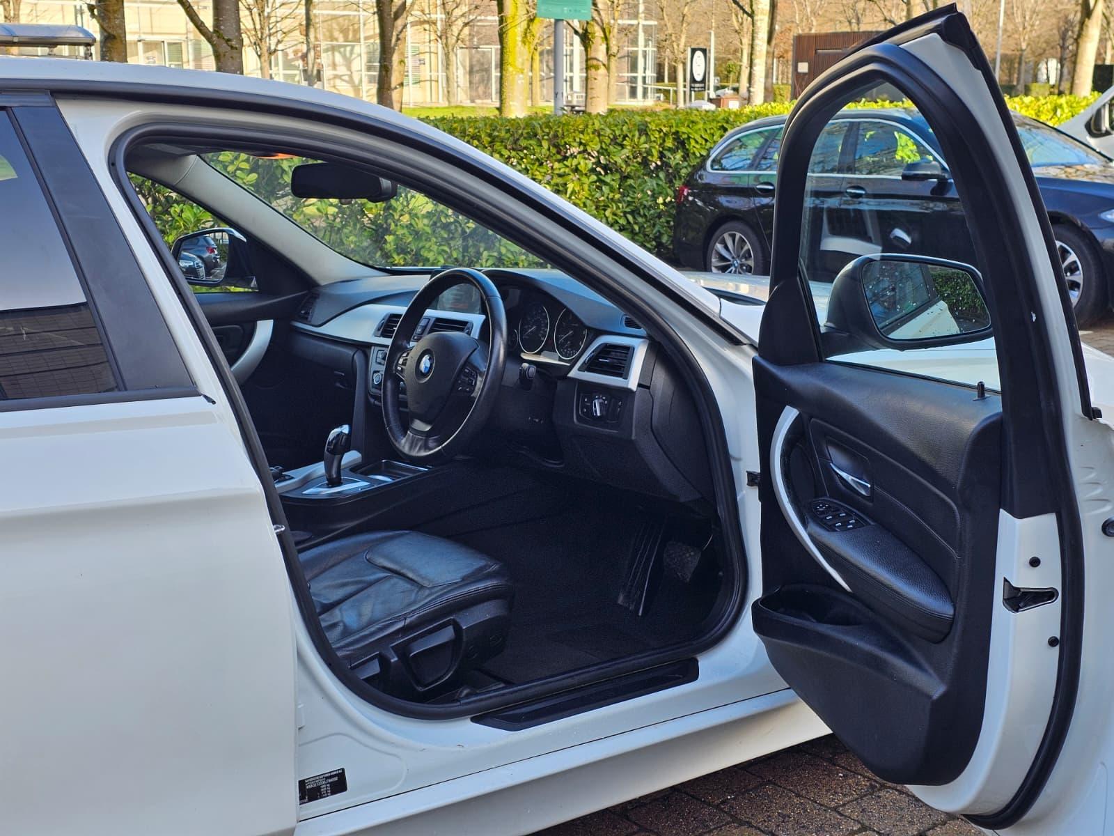 BMW 3 Series 2.0 320d ED EfficientDynamics Business Saloon 4dr Diesel Auto Euro 5 (s/s) (163 ps)