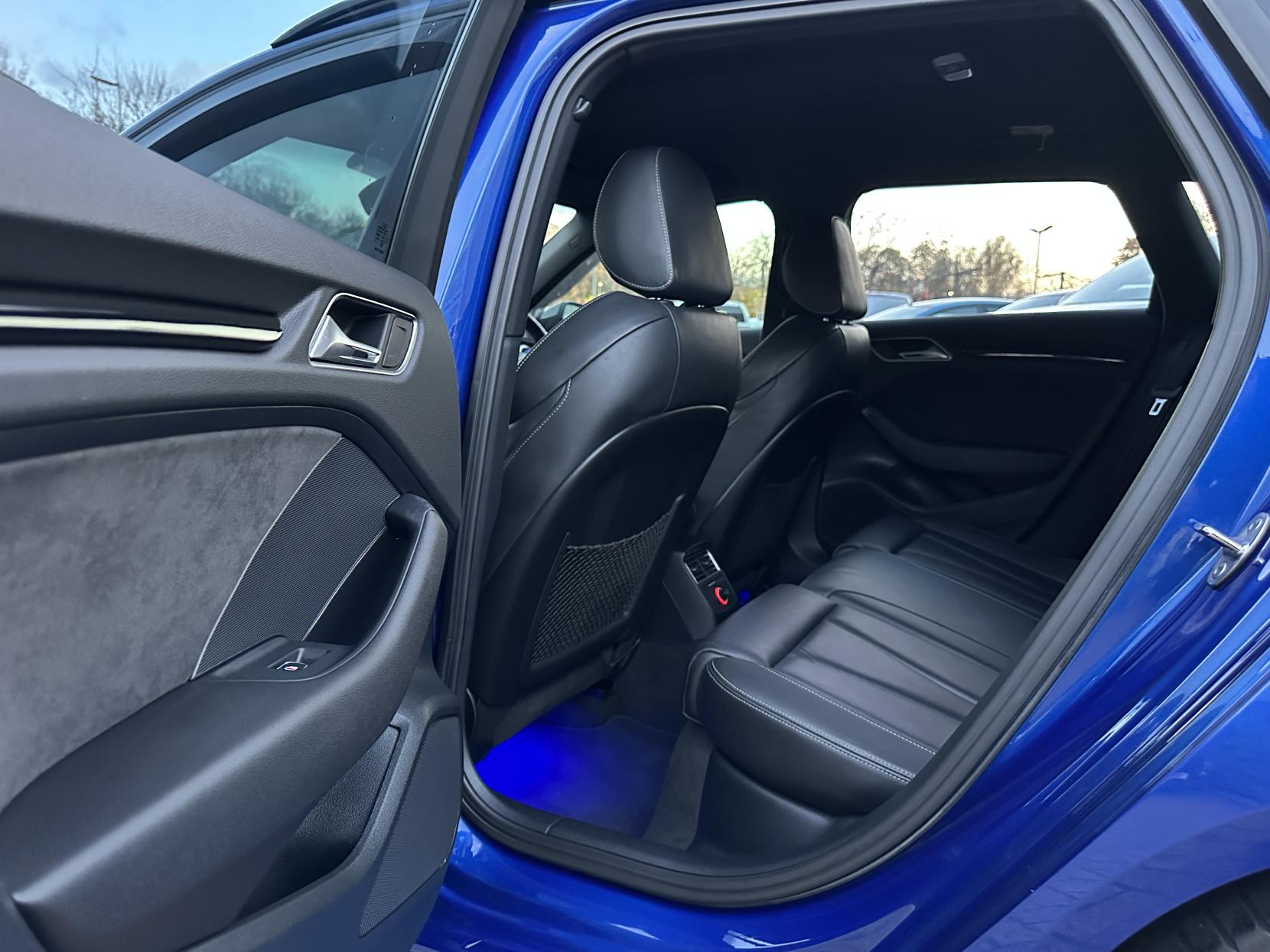 Audi RS3 2.5 TFSI Sportback 5dr Petrol S Tronic quattro Euro 6 (s/s) (Nav) (367 ps)