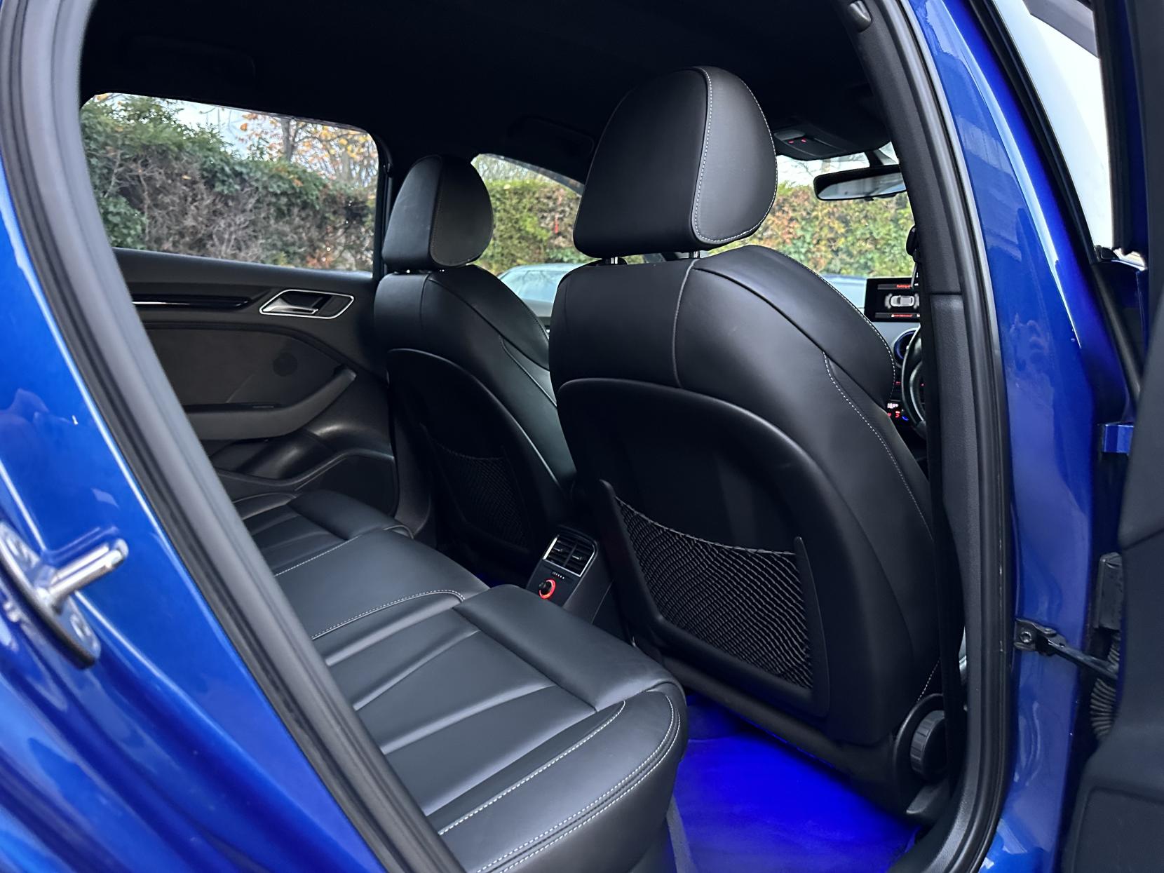 Audi RS3 2.5 TFSI Sportback 5dr Petrol S Tronic quattro Euro 6 (s/s) (Nav) (367 ps)