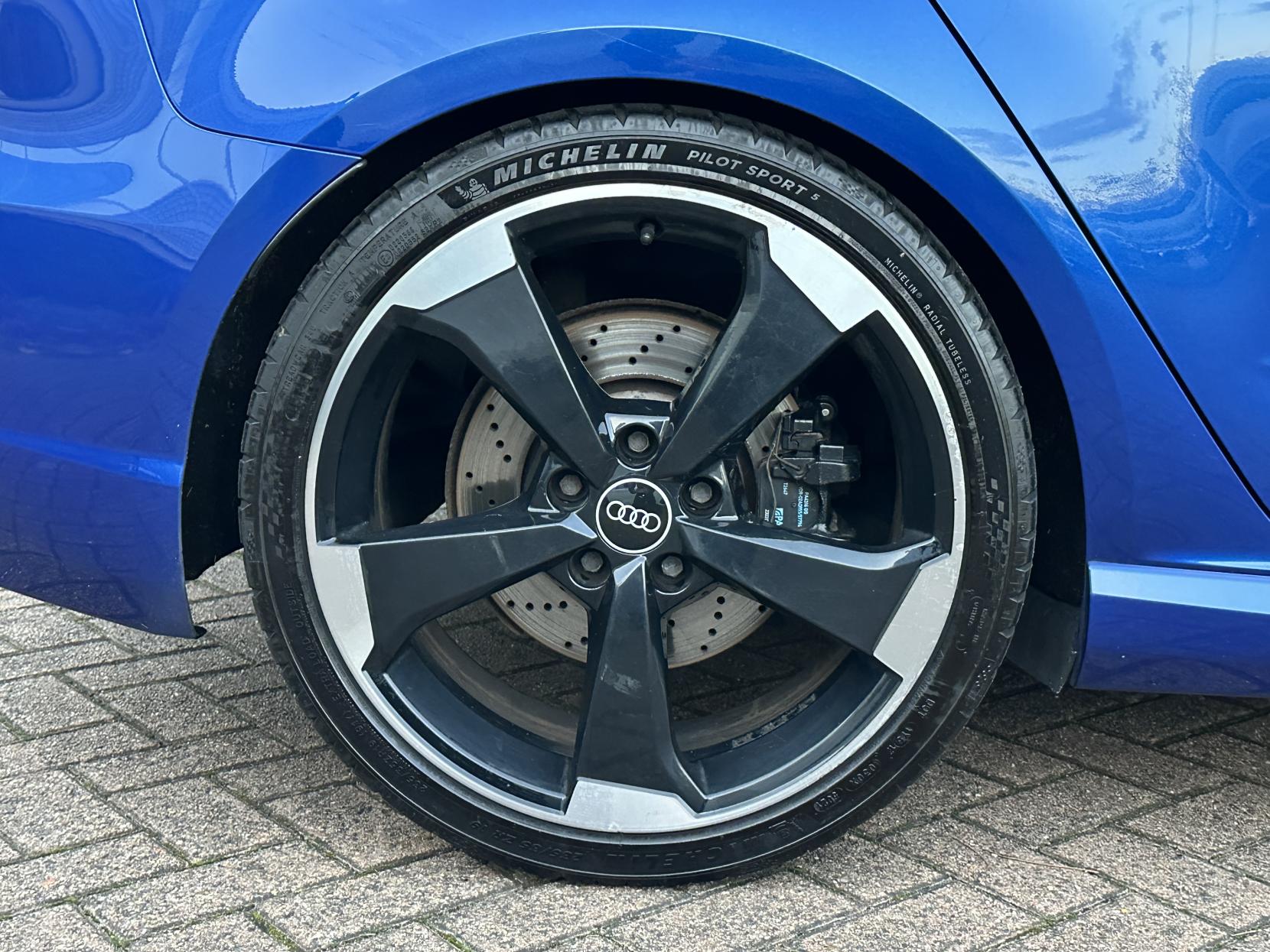 Audi RS3 2.5 TFSI Sportback 5dr Petrol S Tronic quattro Euro 6 (s/s) (Nav) (367 ps)