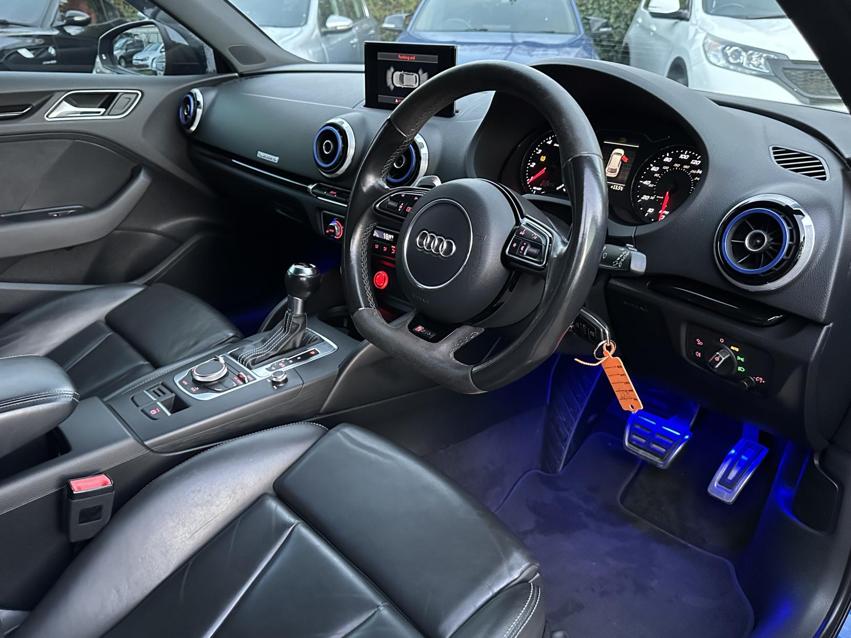 Audi RS3 2.5 TFSI Sportback 5dr Petrol S Tronic quattro Euro 6 (s/s) (Nav) (367 ps)