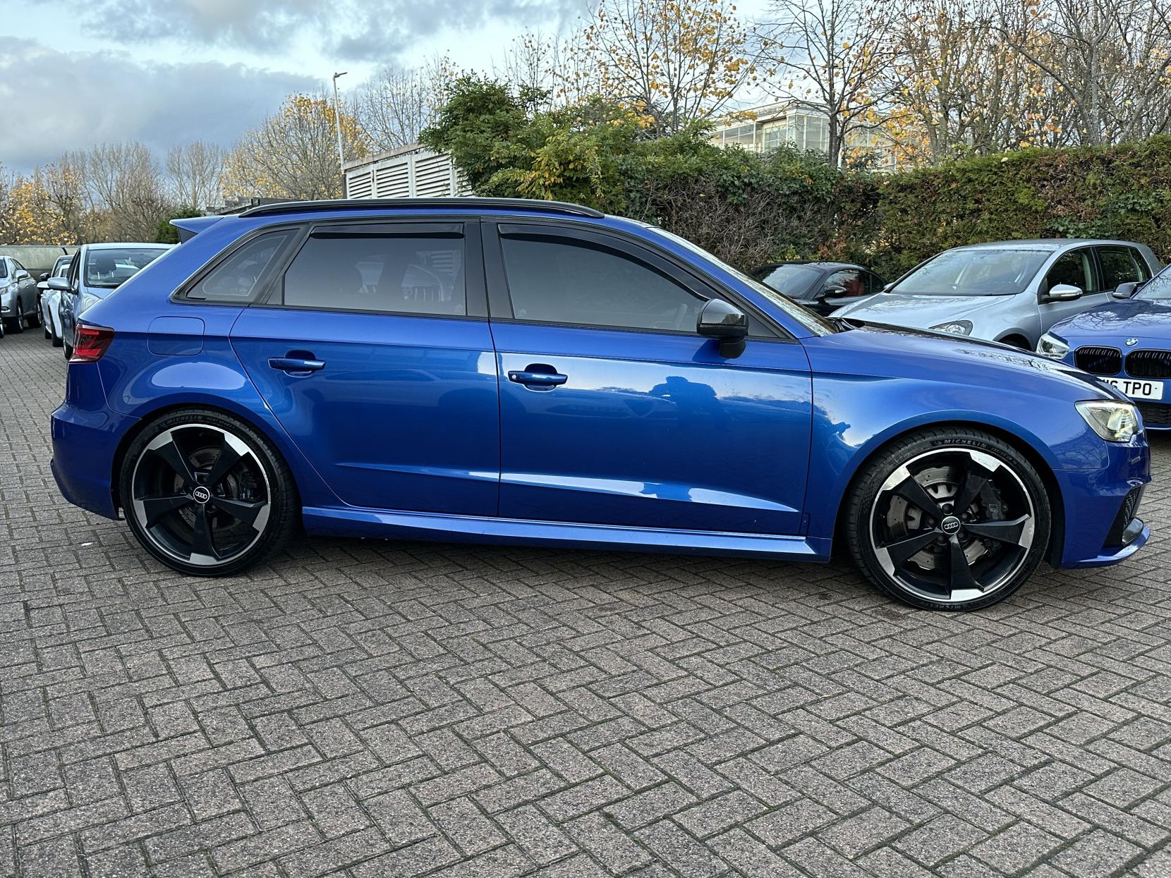 Audi RS3 2.5 TFSI Sportback 5dr Petrol S Tronic quattro Euro 6 (s/s) (Nav) (367 ps)
