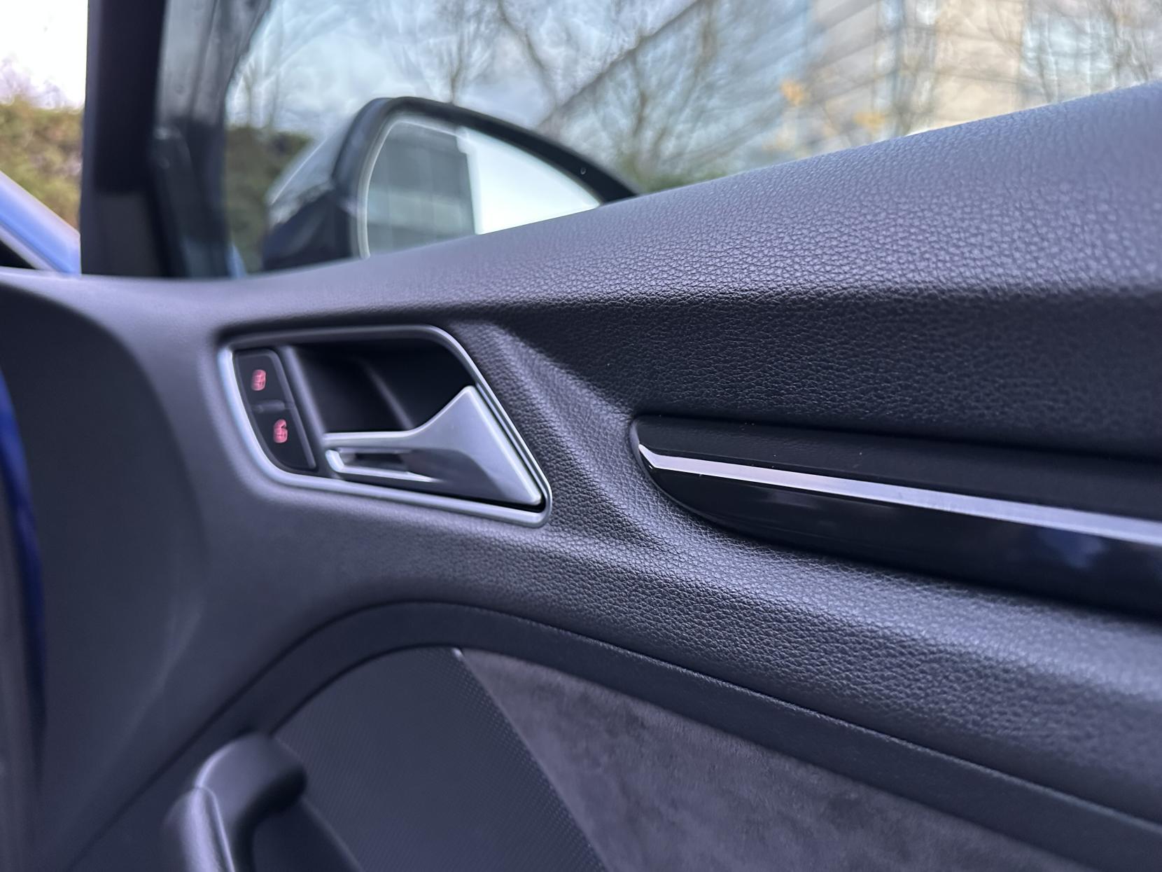 Audi RS3 2.5 TFSI Sportback 5dr Petrol S Tronic quattro Euro 6 (s/s) (Nav) (367 ps)