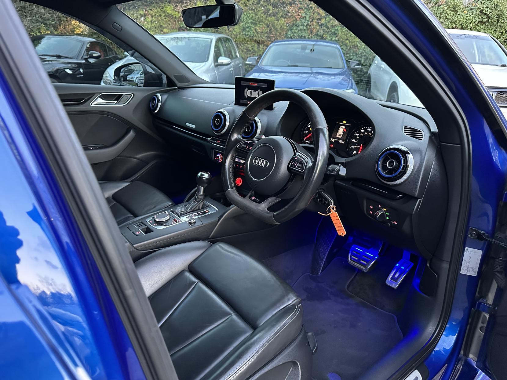 Audi RS3 2.5 TFSI Sportback 5dr Petrol S Tronic quattro Euro 6 (s/s) (Nav) (367 ps)