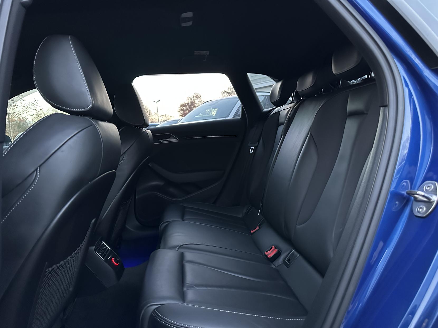 Audi RS3 2.5 TFSI Sportback 5dr Petrol S Tronic quattro Euro 6 (s/s) (Nav) (367 ps)