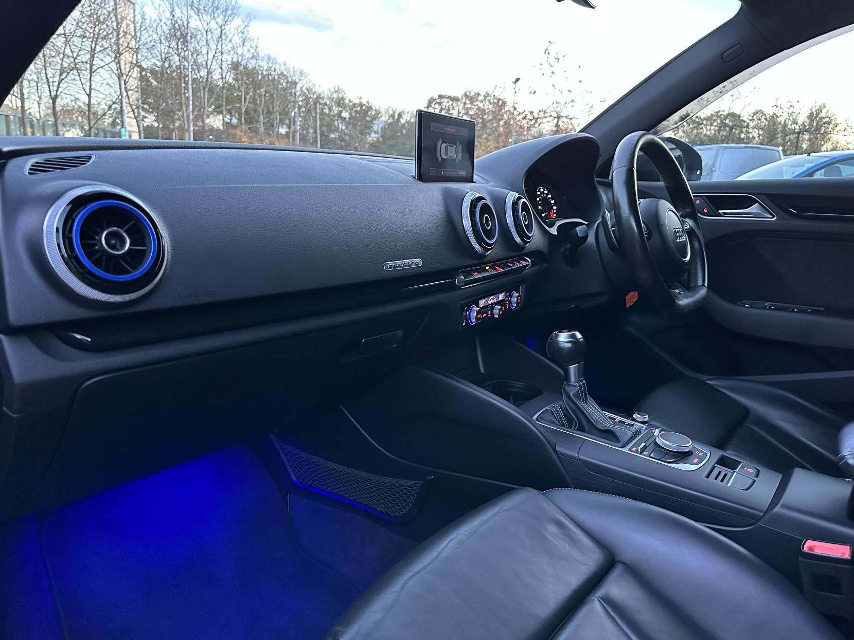 Audi RS3 2.5 TFSI Sportback 5dr Petrol S Tronic quattro Euro 6 (s/s) (Nav) (367 ps)