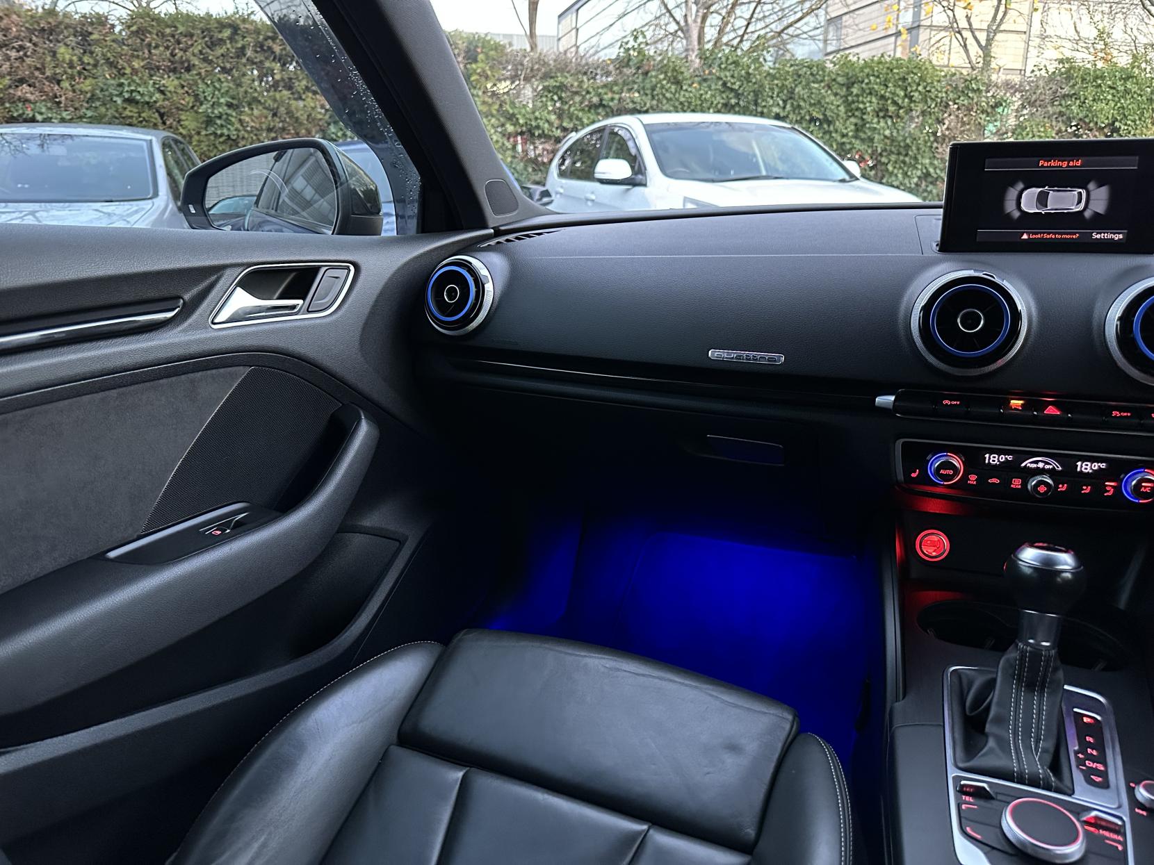 Audi RS3 2.5 TFSI Sportback 5dr Petrol S Tronic quattro Euro 6 (s/s) (Nav) (367 ps)