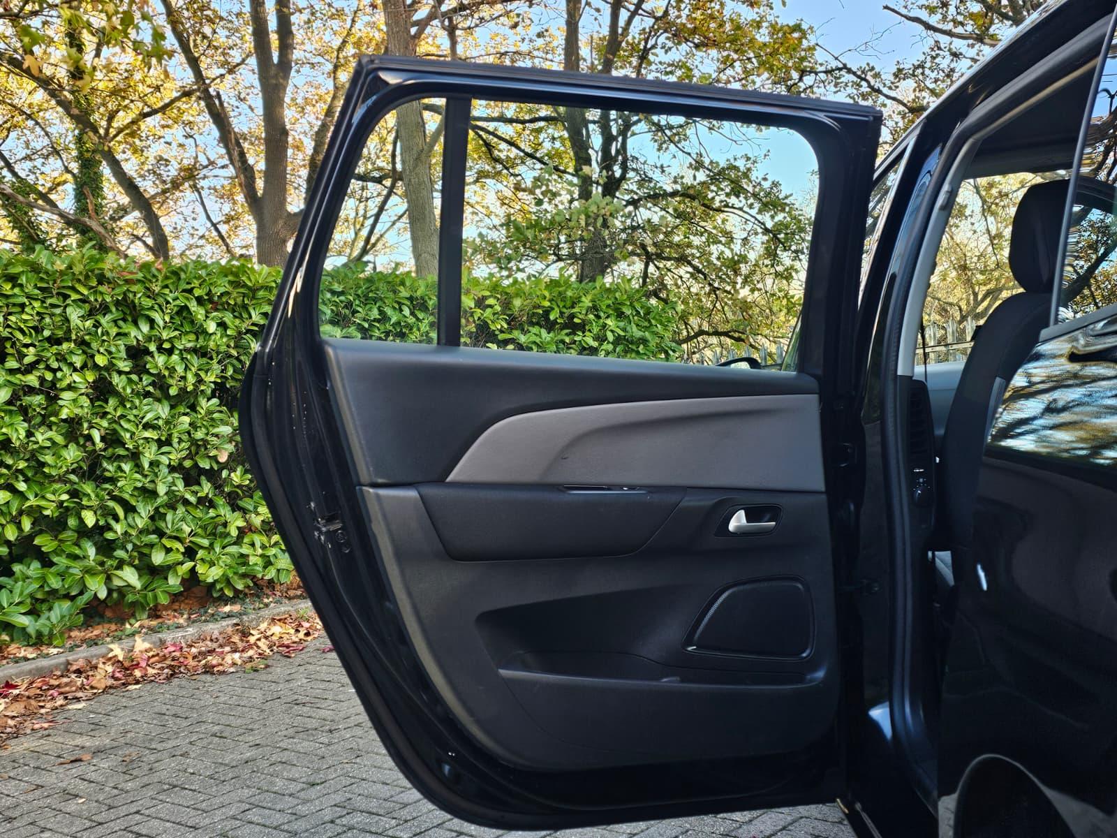 Citroen Grand C4 Picasso 1.6 BlueHDi Touch Edition MPV 5dr Diesel EAT6 Euro 6 (s/s) (120 ps)