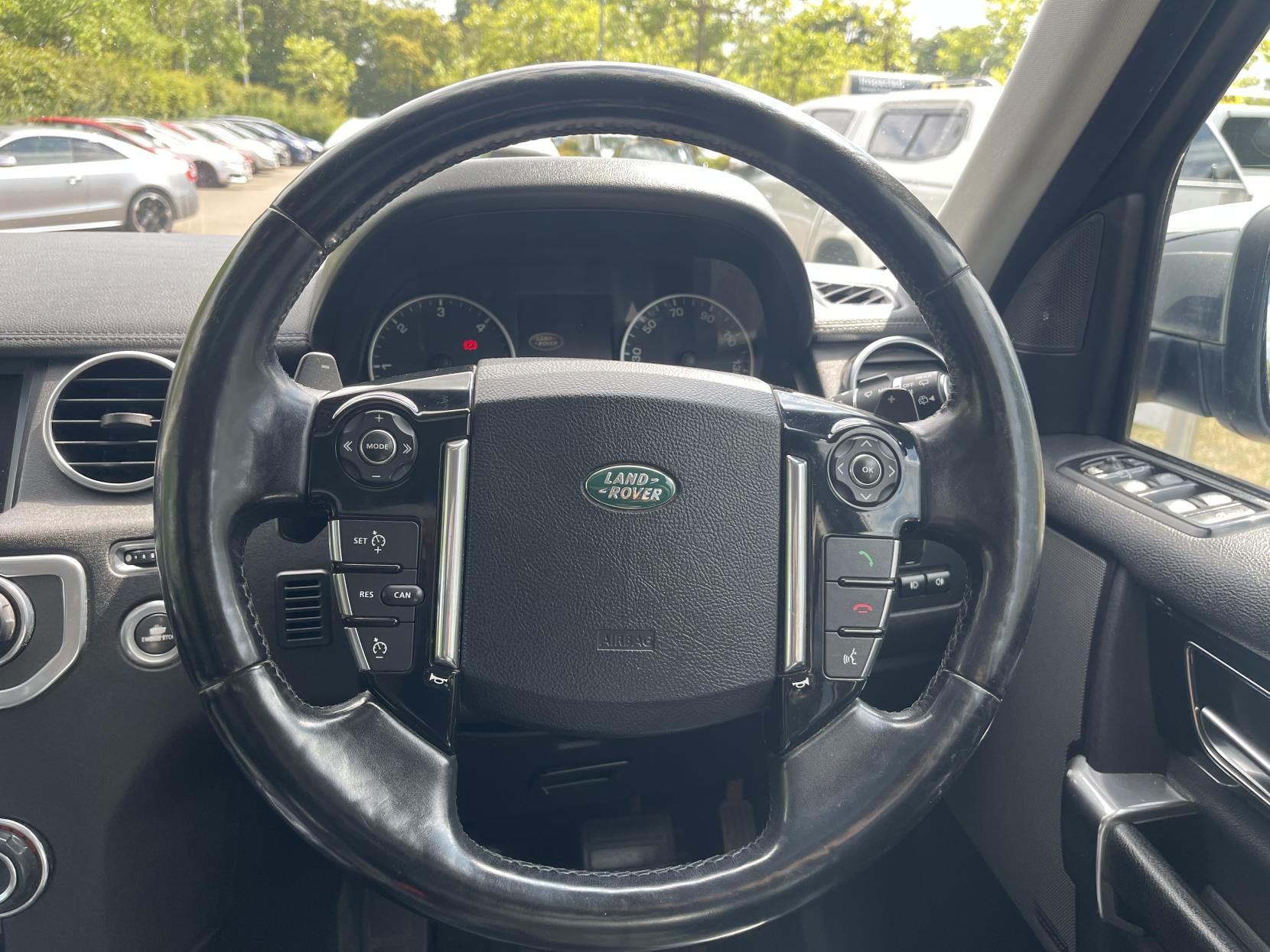 Land Rover Discovery 4 3.0 SD V6 HSE SUV 5dr Diesel Auto 4WD Euro 5 (255 bhp)