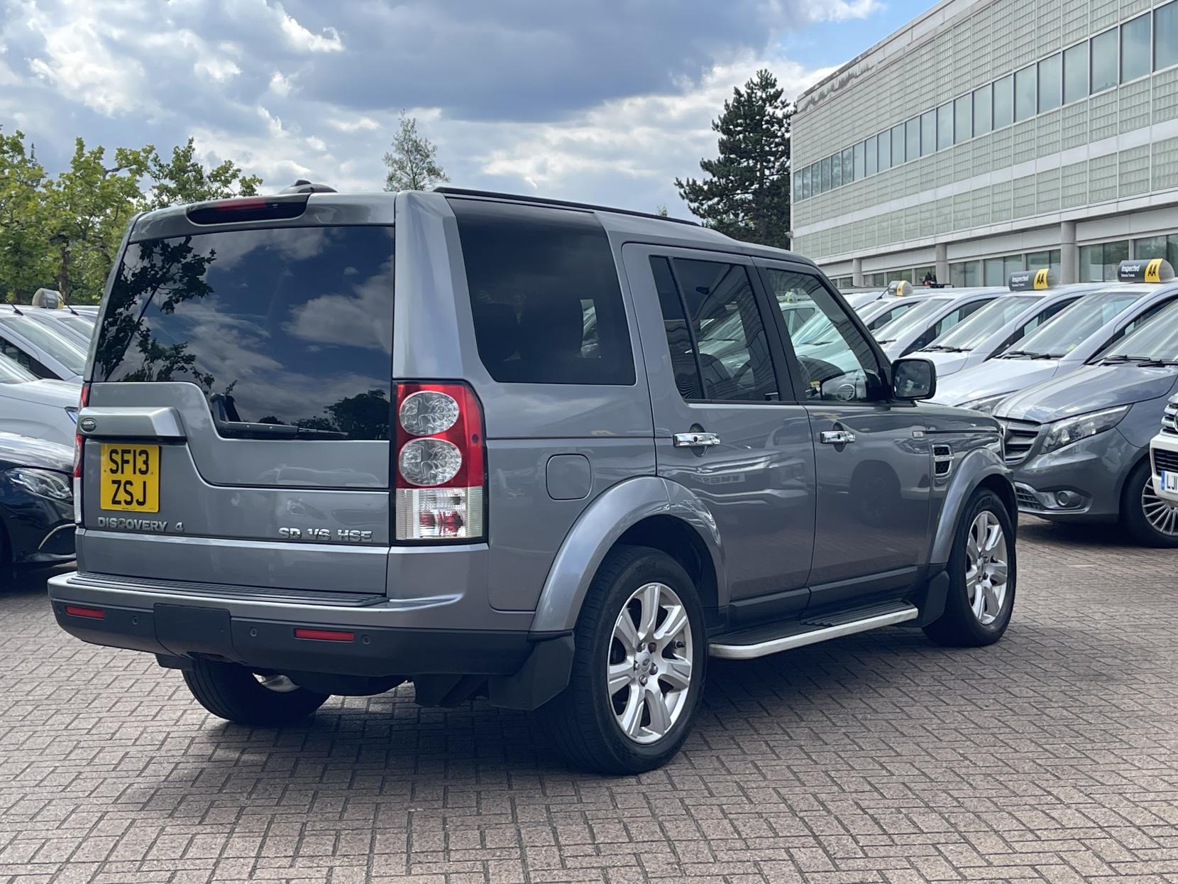 Land Rover Discovery 4 3.0 SD V6 HSE SUV 5dr Diesel Auto 4WD Euro 5 (255 bhp)