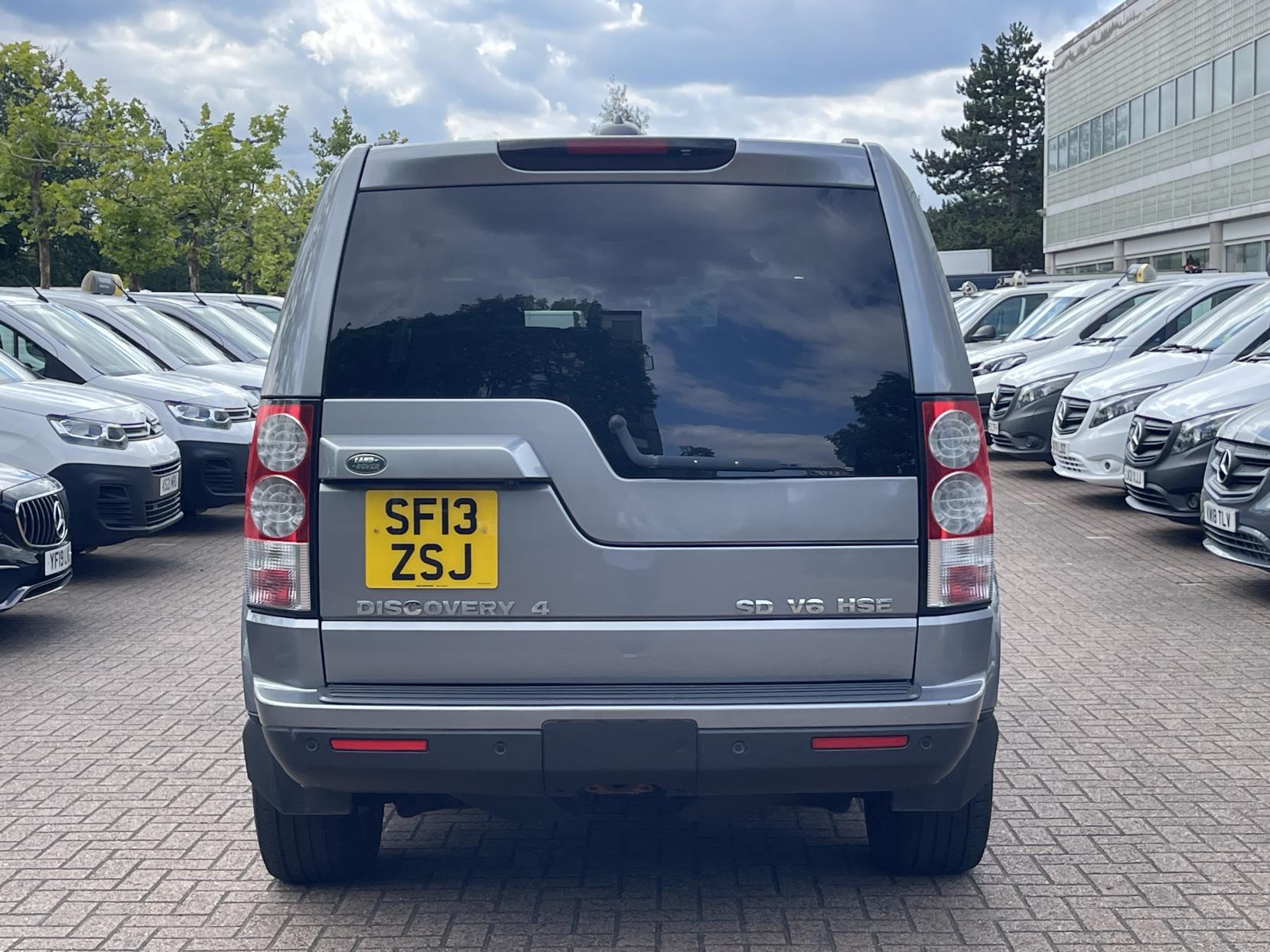 Land Rover Discovery 4 3.0 SD V6 HSE SUV 5dr Diesel Auto 4WD Euro 5 (255 bhp)