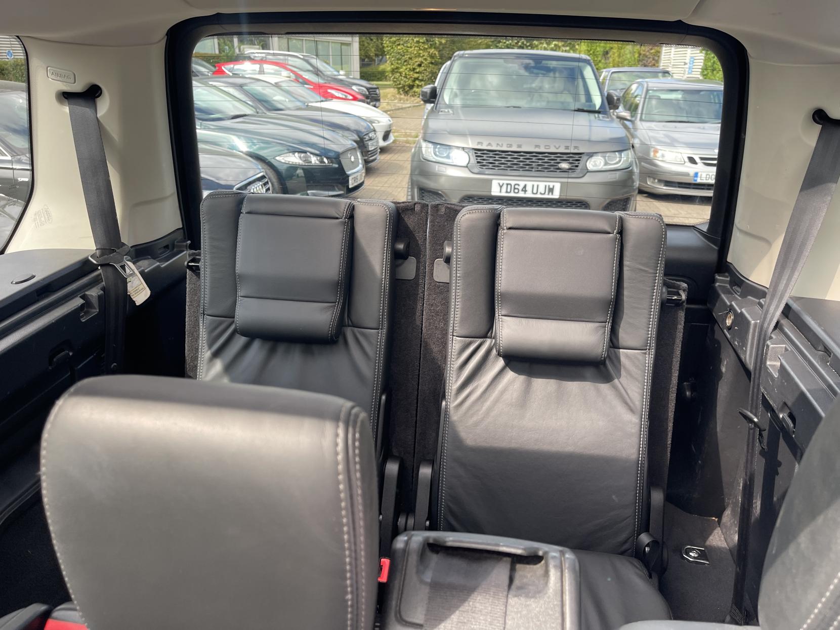 Land Rover Discovery 4 3.0 SD V6 HSE SUV 5dr Diesel Auto 4WD Euro 5 (255 bhp)