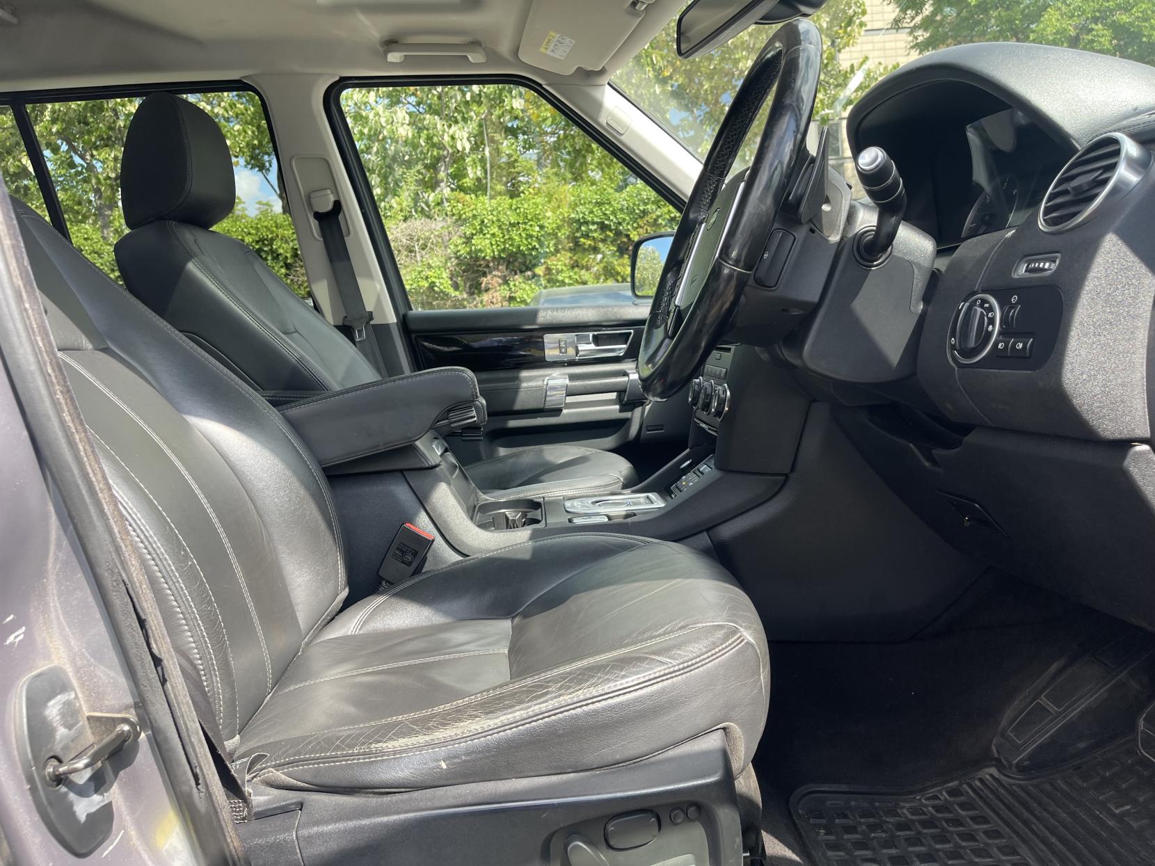 Land Rover Discovery 4 3.0 SD V6 HSE SUV 5dr Diesel Auto 4WD Euro 5 (255 bhp)