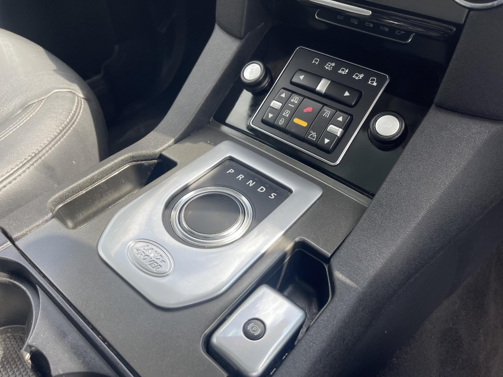Land Rover Discovery 4 3.0 SD V6 HSE SUV 5dr Diesel Auto 4WD Euro 5 (255 bhp)