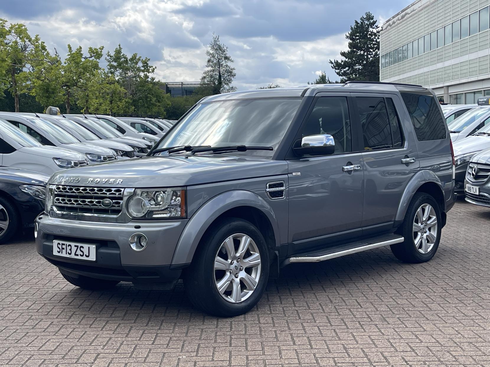 Land Rover Discovery 4 3.0 SD V6 HSE SUV 5dr Diesel Auto 4WD Euro 5 (255 bhp)
