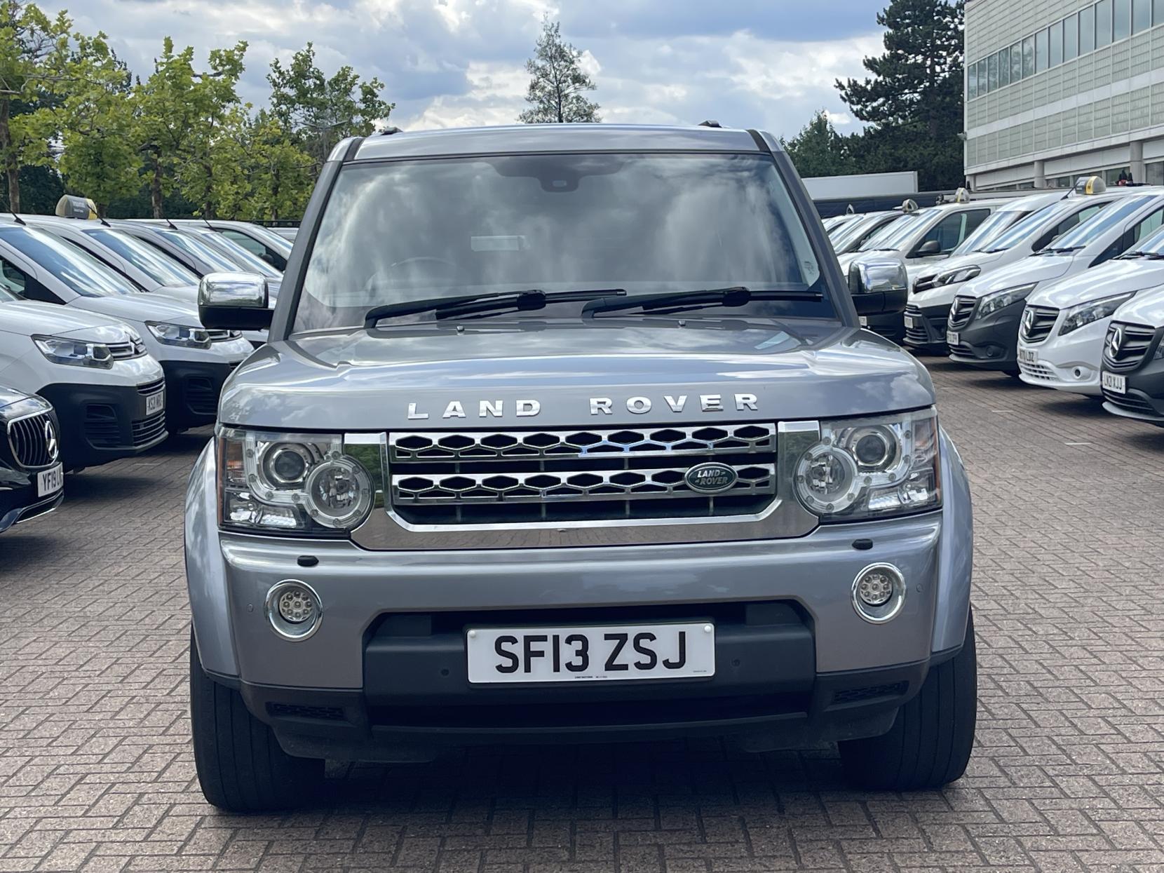 Land Rover Discovery 4 3.0 SD V6 HSE SUV 5dr Diesel Auto 4WD Euro 5 (255 bhp)